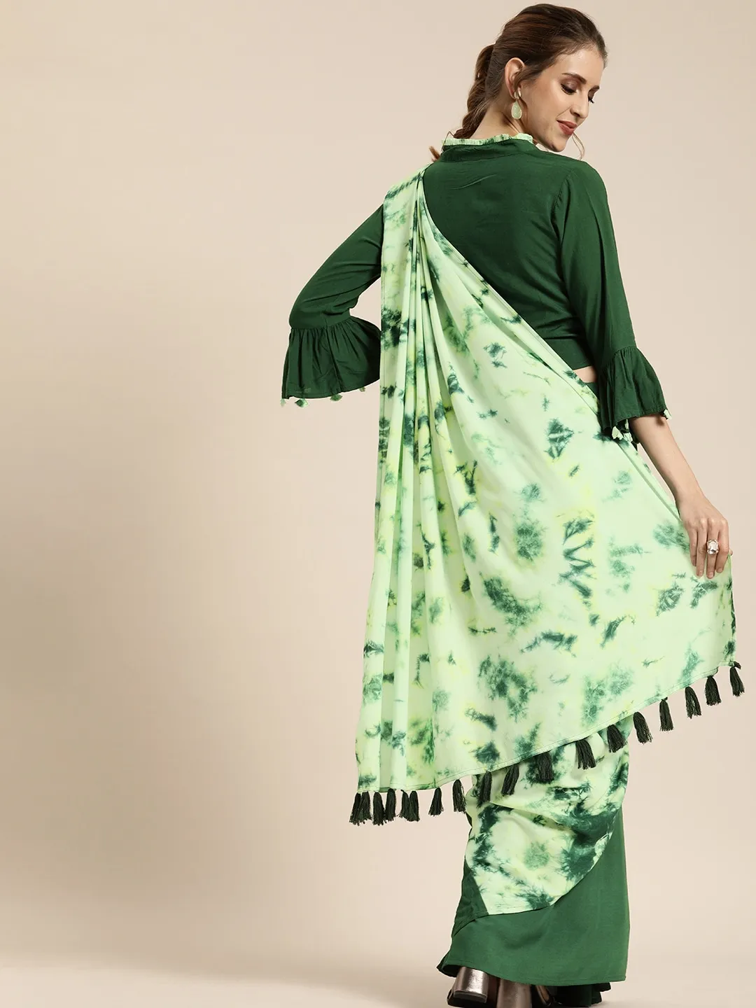 Green Dyed Pure Cotton Saree With Semi-Stitched Blouse