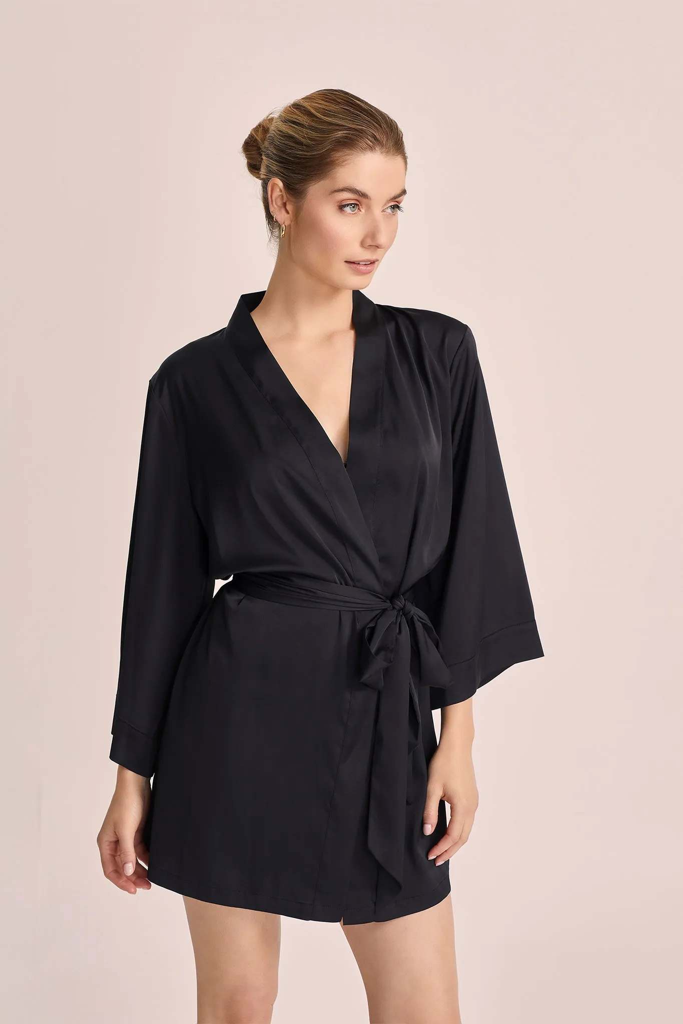 Homebodii x Snezana Evie Short Robe