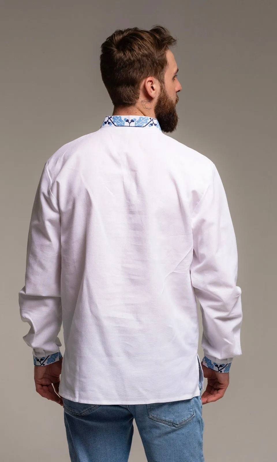 Men's vyshyvanka with Oak pattern