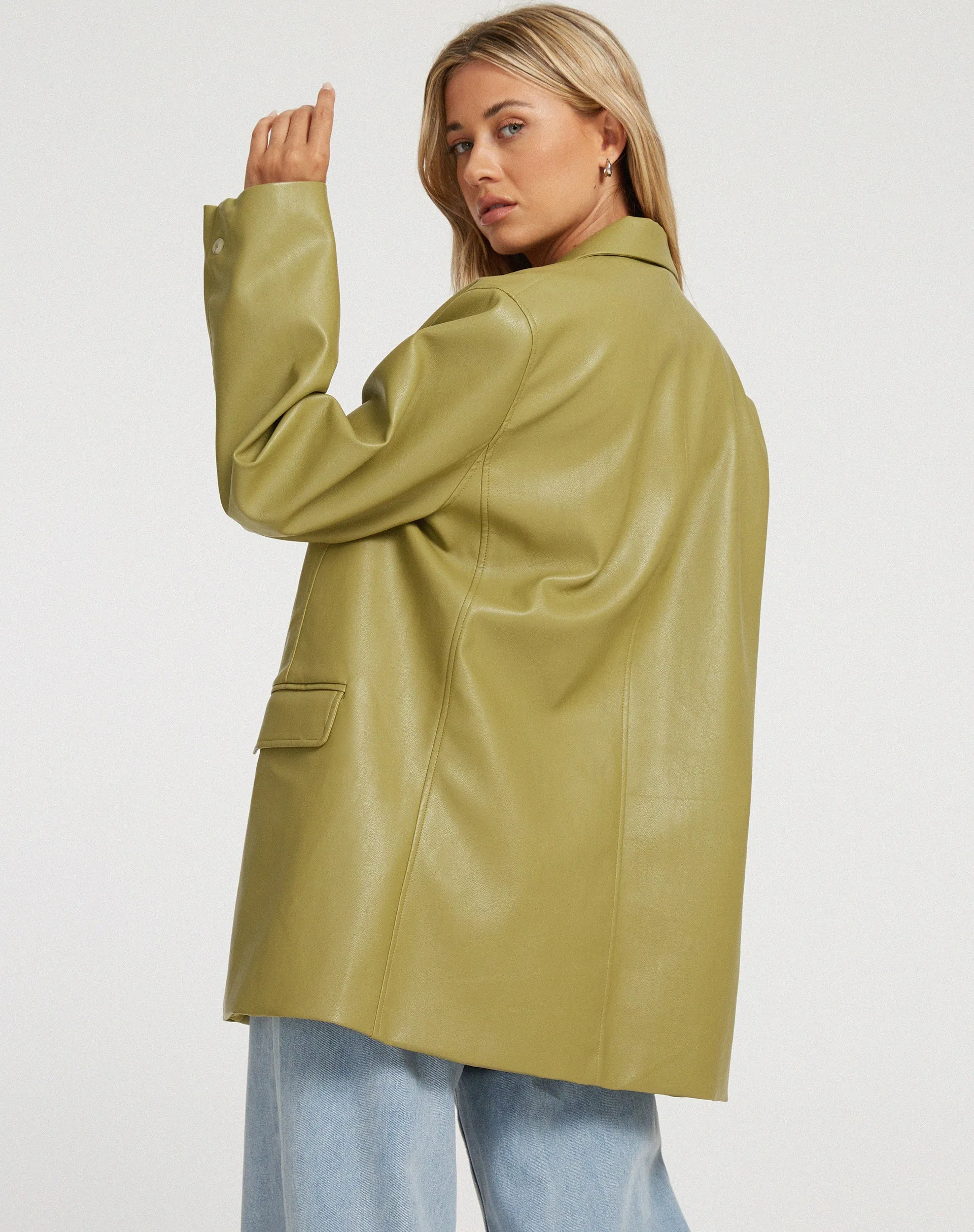 Saken Blazer in PU Leaf Green