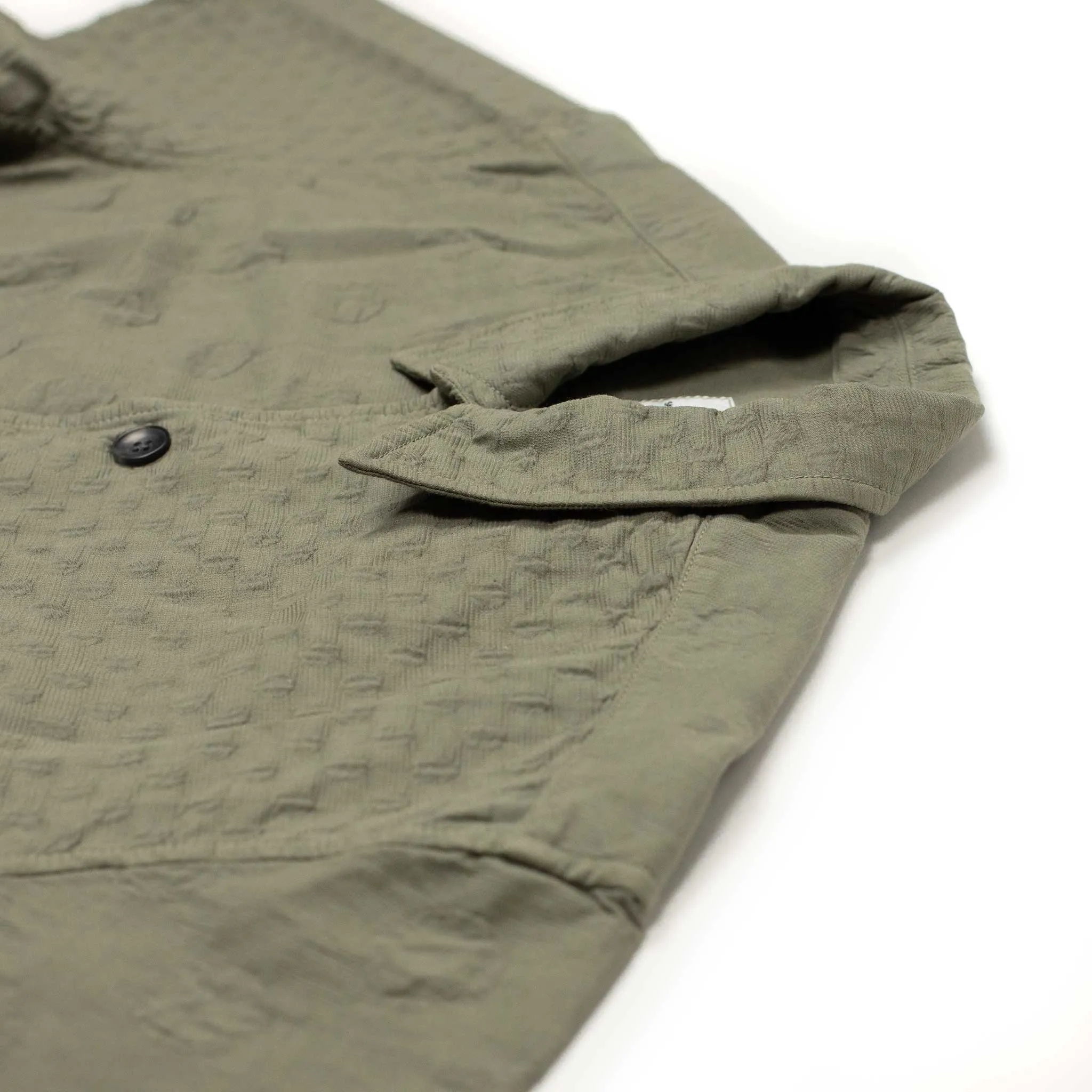 Short sleeve shirt in olive cotton patchwork dot jacquard